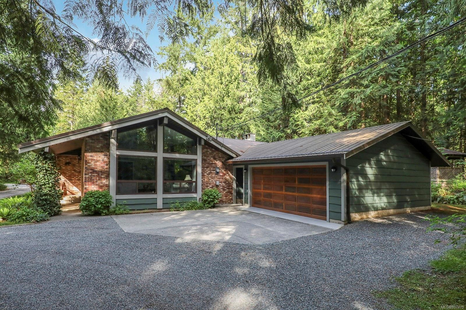I have sold a property at 4076 Marsden Rd in Courtenay

